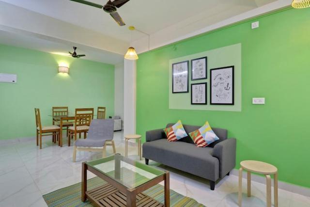 Luxury 2Bhk Apartment Near Calangute Baga Beach With Pool Luaran gambar