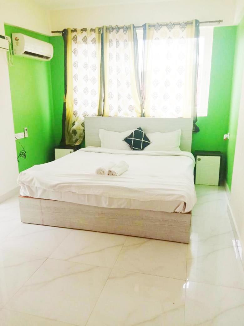 Luxury 2Bhk Apartment Near Calangute Baga Beach With Pool Luaran gambar