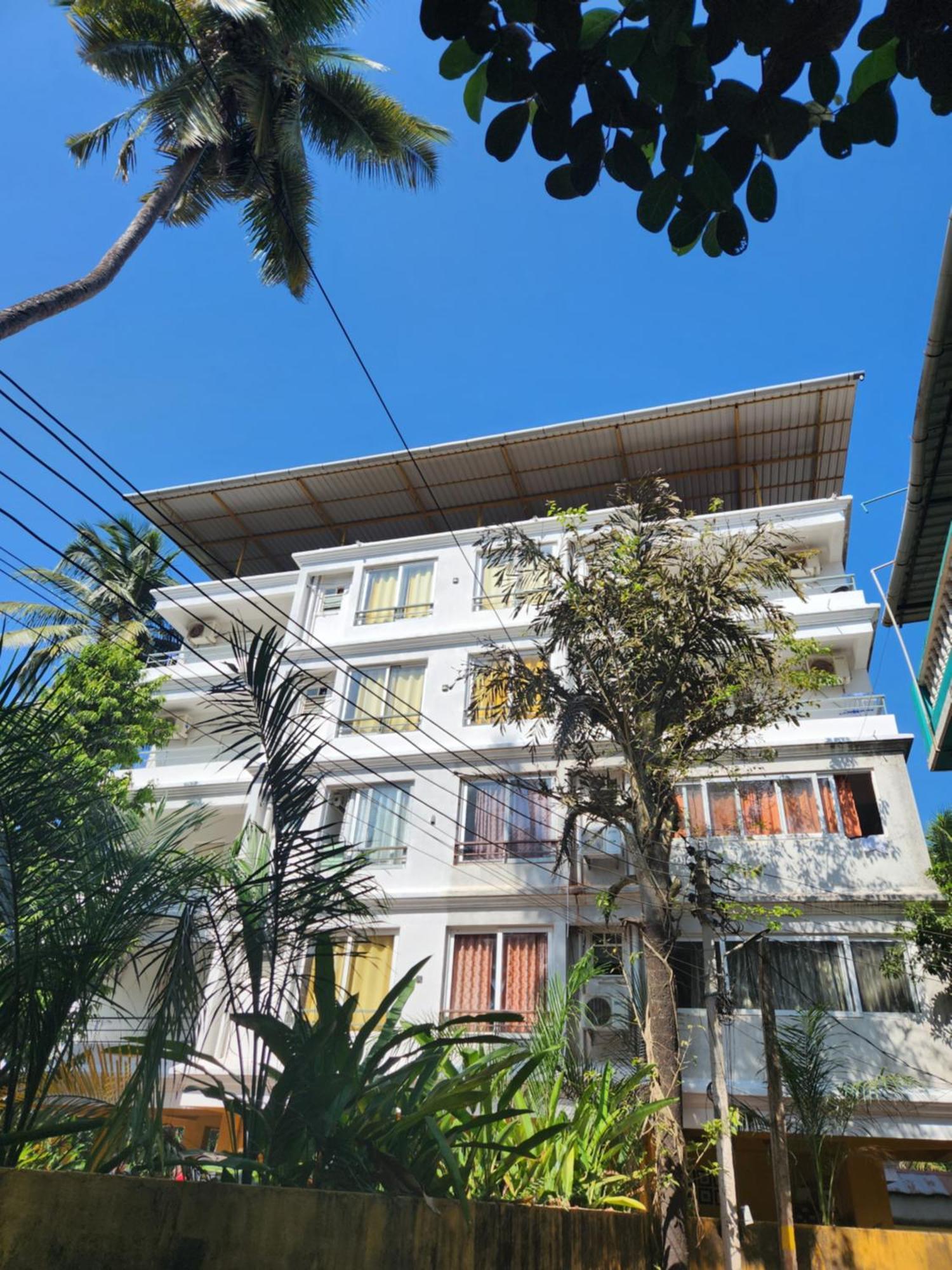 Luxury 2Bhk Apartment Near Calangute Baga Beach With Pool Luaran gambar